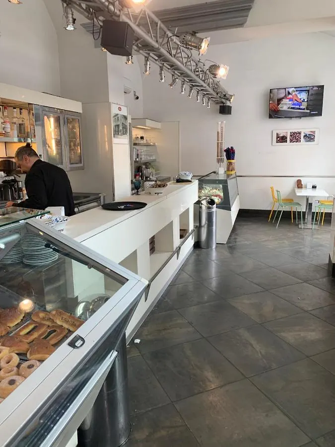 Arthouse Termini Hotel Rome